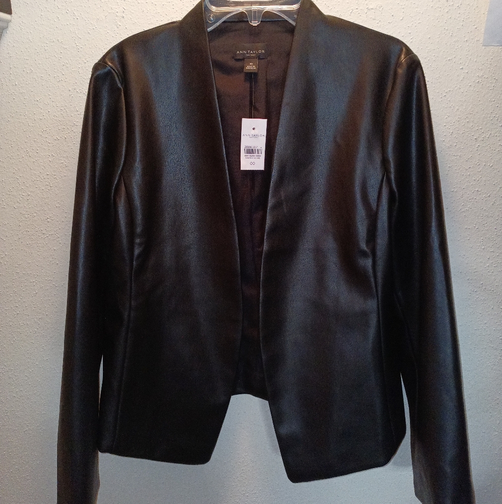 Ann Taylor Women's Faux leather jacket Size 00 =US 2 NWT